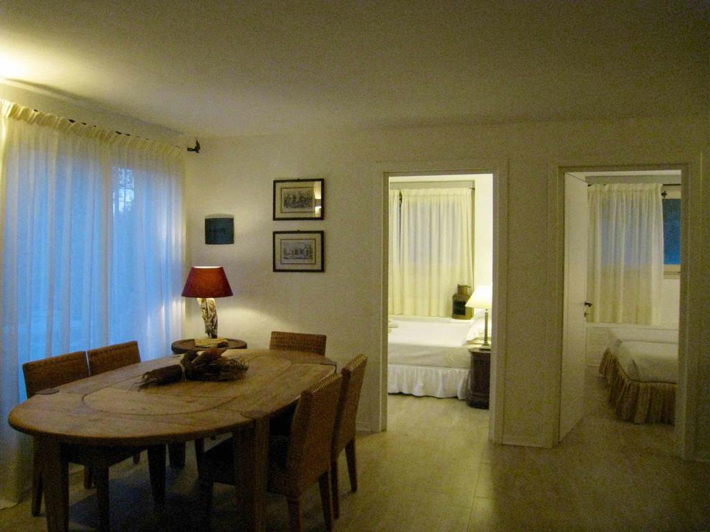 Le Tre Pietre Villa Бая Сардиния Екстериор снимка
