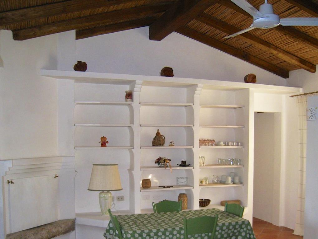 Le Tre Pietre Villa Бая Сардиния Екстериор снимка