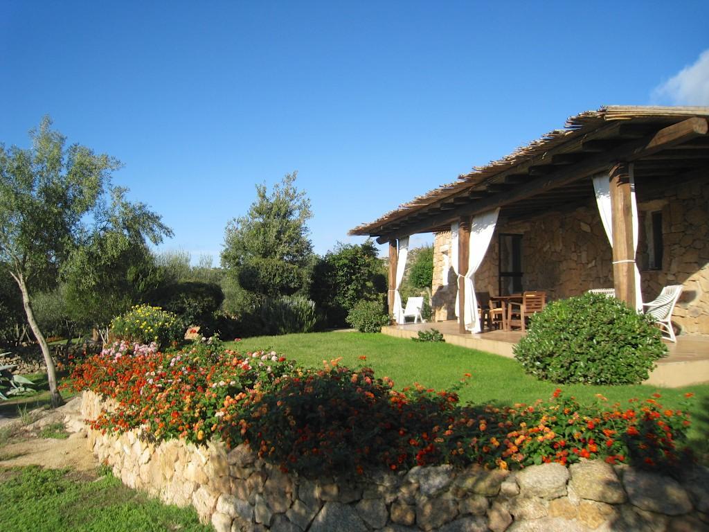 Le Tre Pietre Villa Бая Сардиния Екстериор снимка