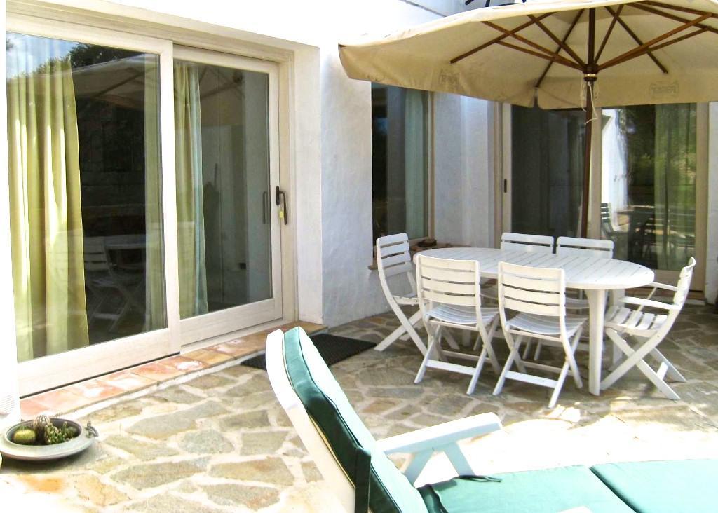 Le Tre Pietre Villa Бая Сардиния Екстериор снимка